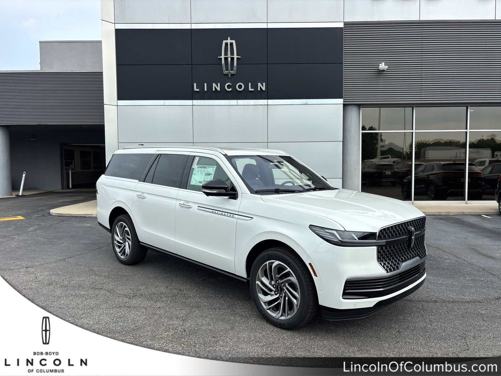 New 2025 Lincoln Navigator L Reserve