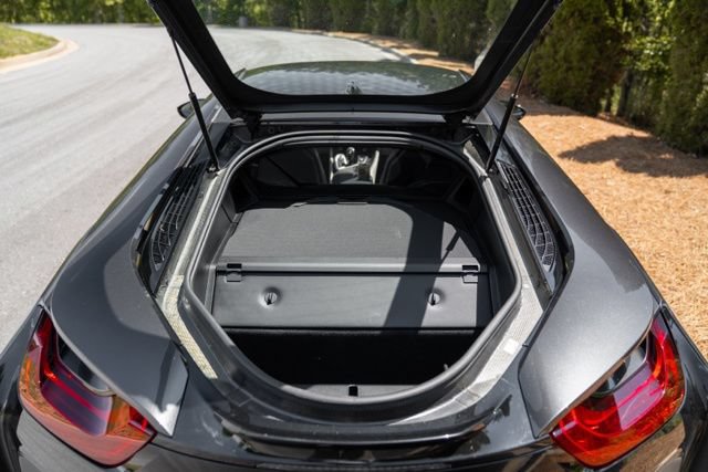 Used 2020 BMW i8 Coupe AWD/4WD image 25