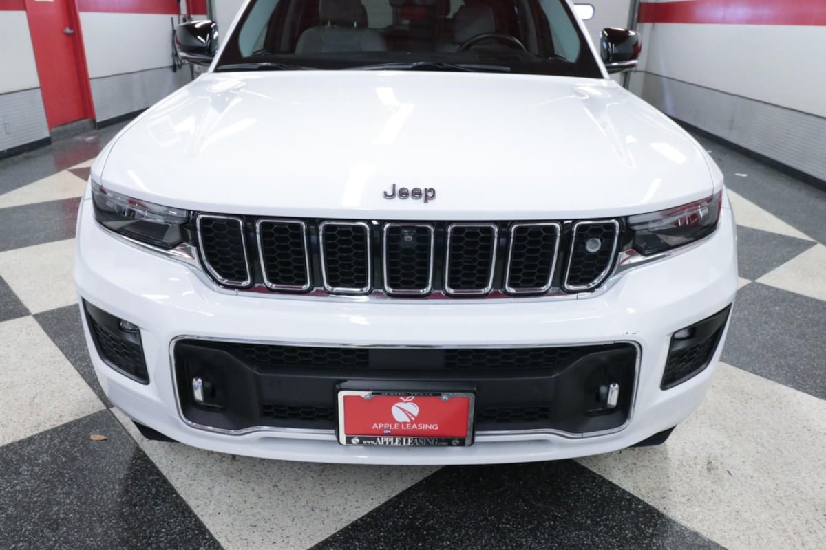 Used 2021 Jeep Grand Cherokee L Overland w/ Advanced Protech Group III RWD image 4
