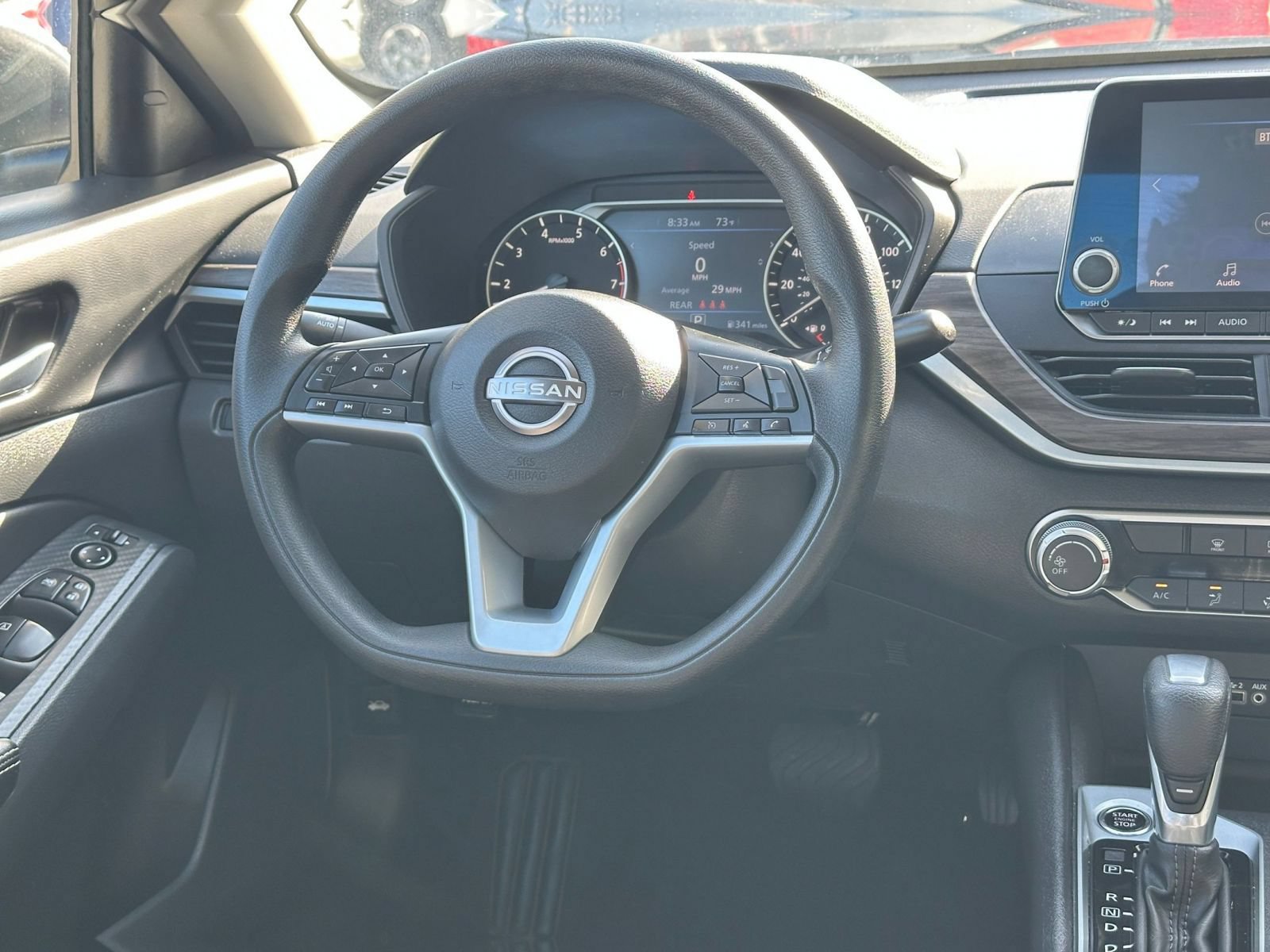Used 2025 Nissan Altima 2.5 SV FWD image 34