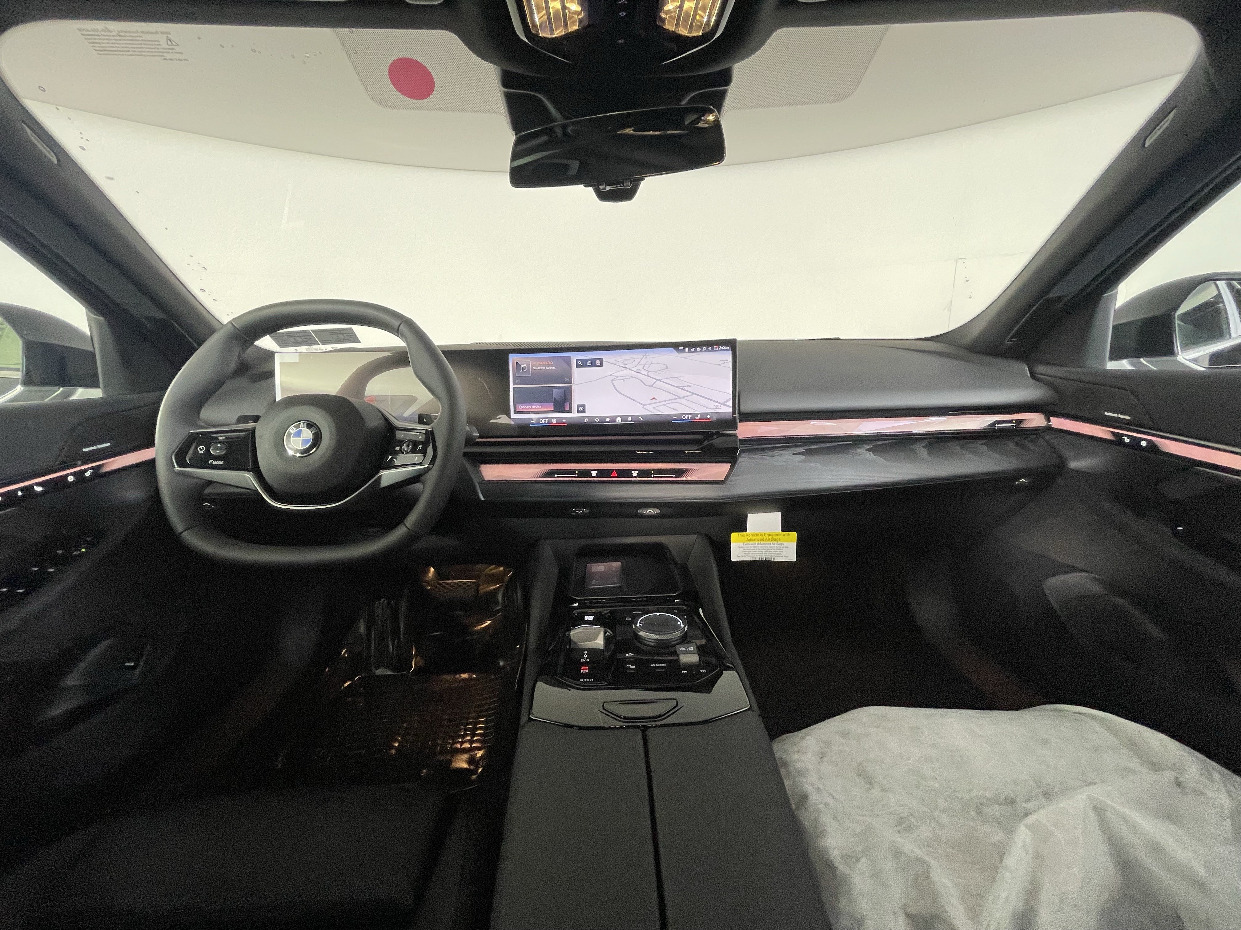 New 2027 BMW 530i xDrive w/ Premium Package AWD/4WD image 17