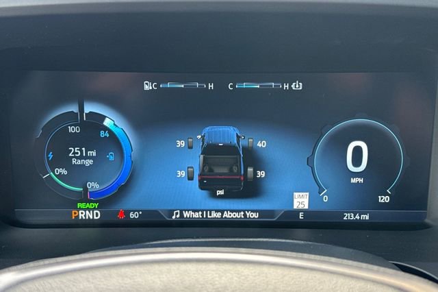 Used 2024 Ford F150 Lightning Flash image 30