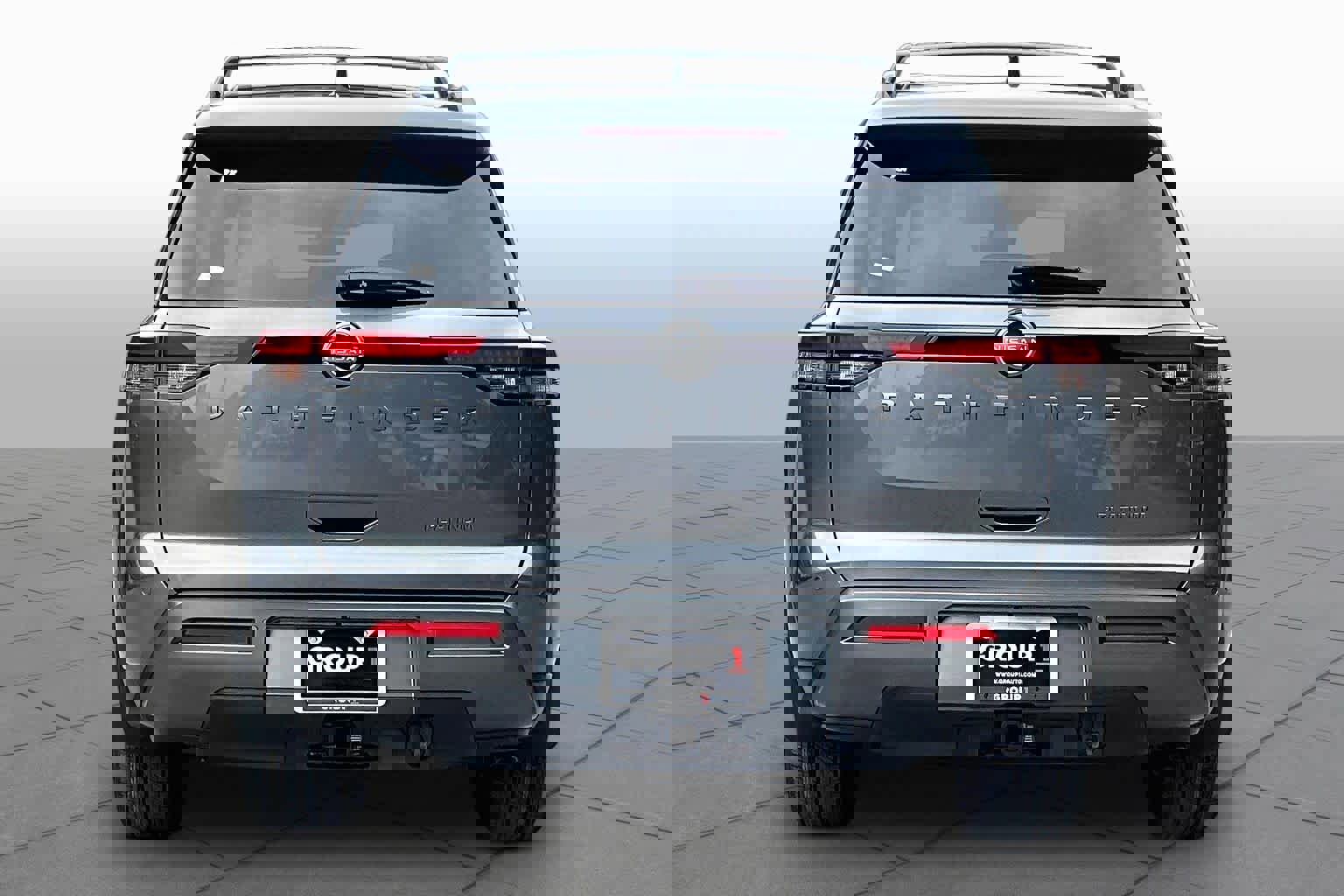 New 2026 Nissan Pathfinder Platinum image 4