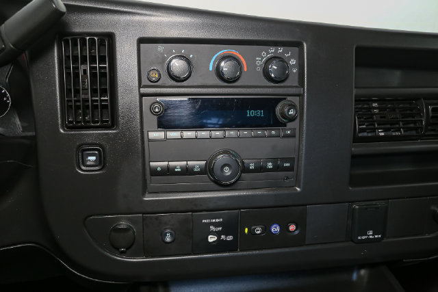 Used 2025 GMC Savana 3500 Extended w/ Driver Convenience Package RWD image 20