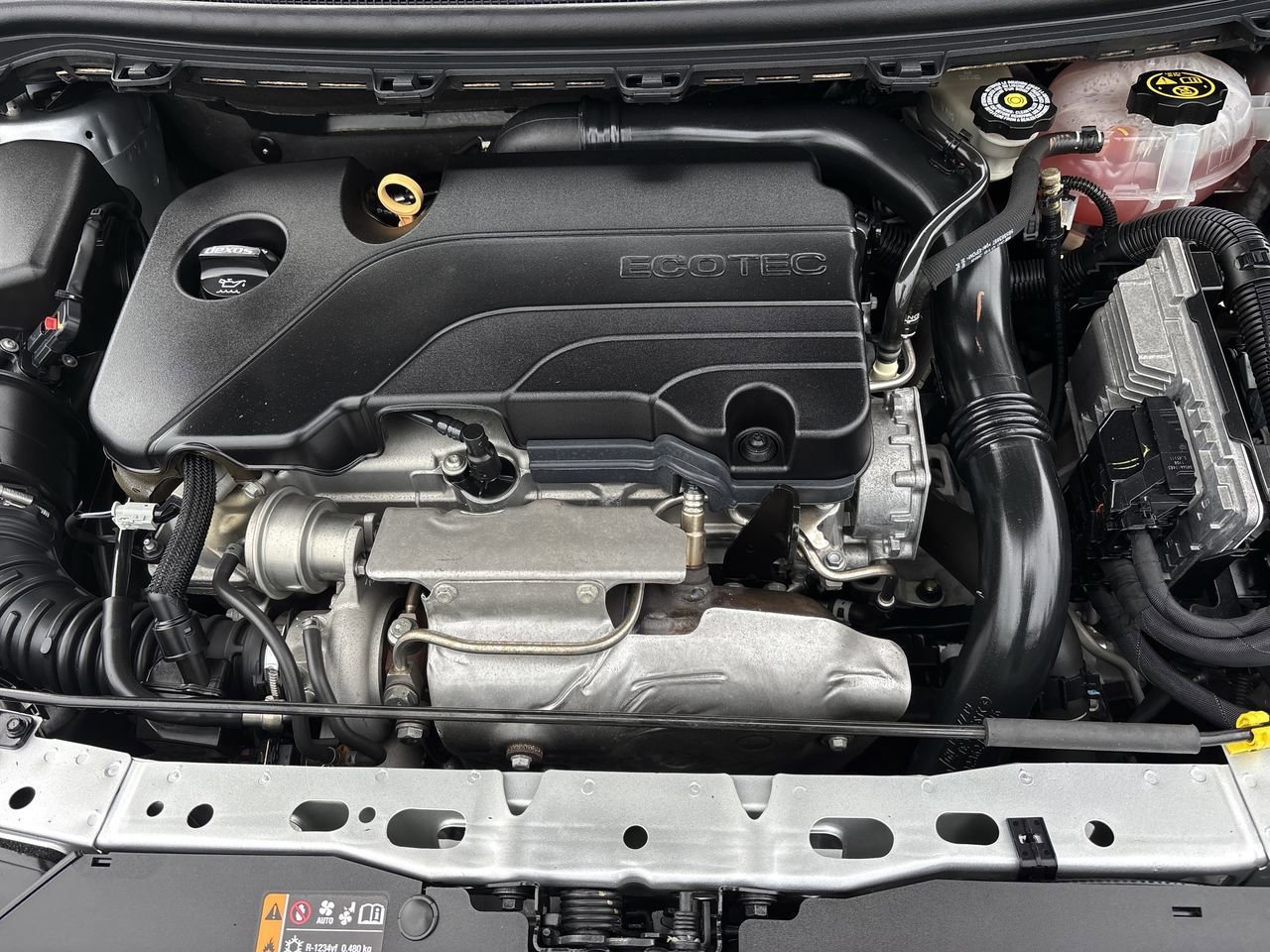 Used 2019 Chevrolet Cruze LS w/ LS Fleet Convenience Package FWD image 10