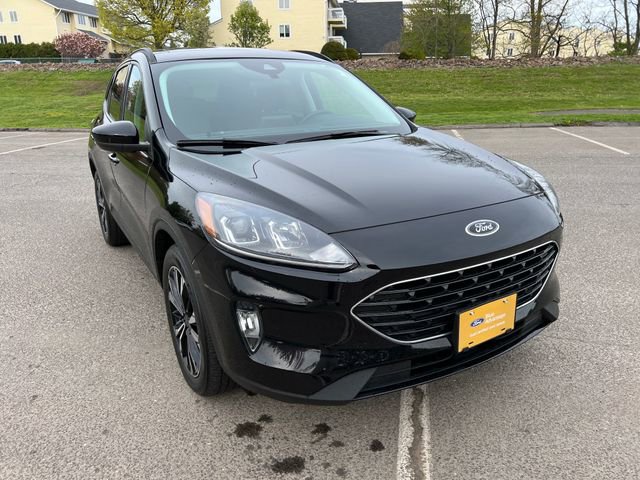 Used 2022 Ford Escape SEL w/ SEL Stealth AWD Package image 2