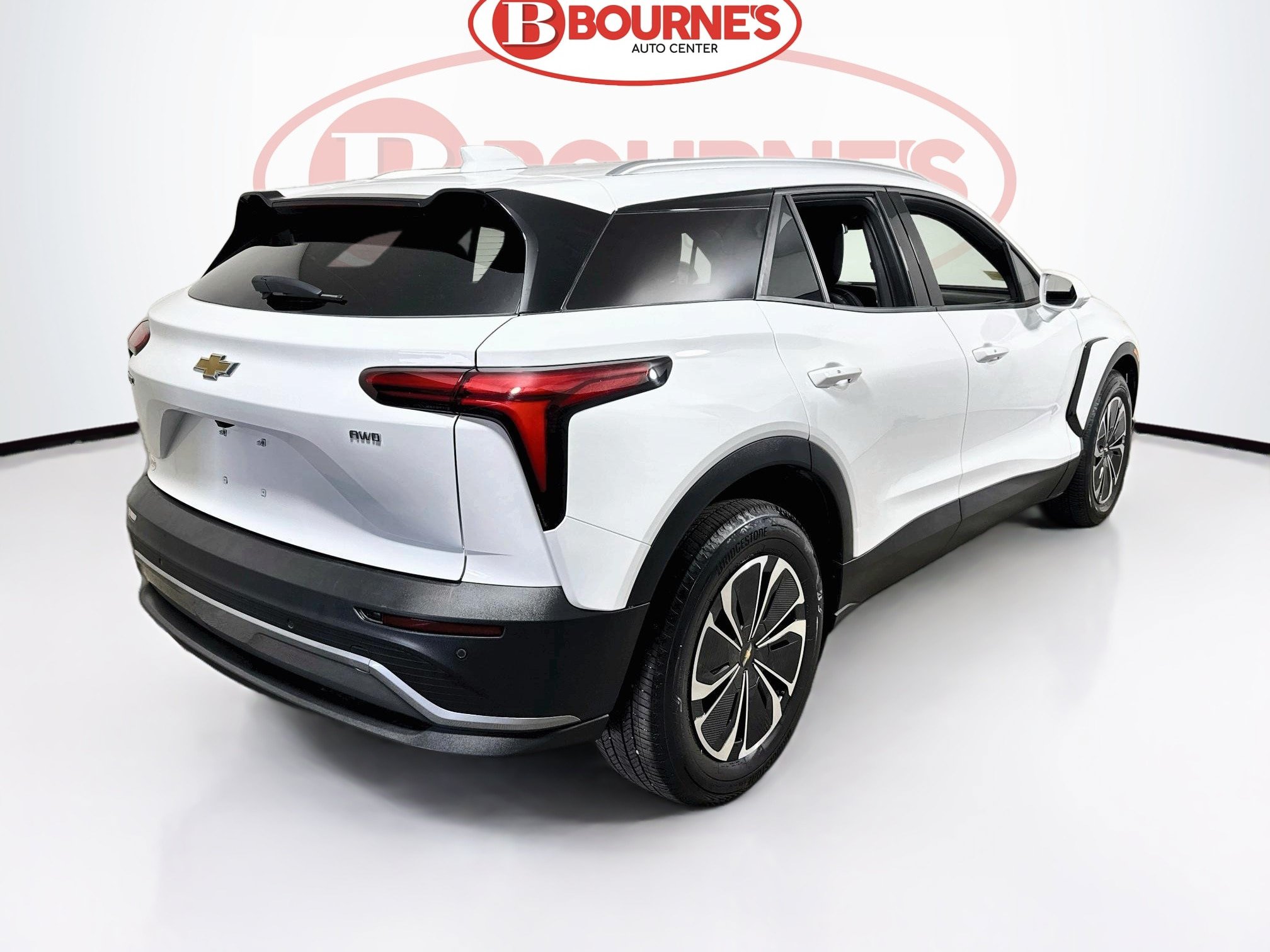 Used 2024 Chevrolet Blazer EV LT AWD/4WD image 10