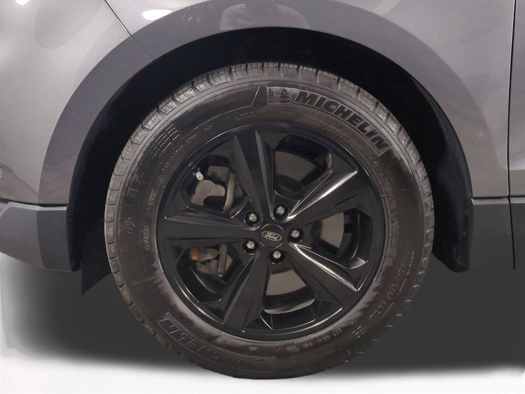 Used 2024 Ford Edge SE AWD/4WD image 11
