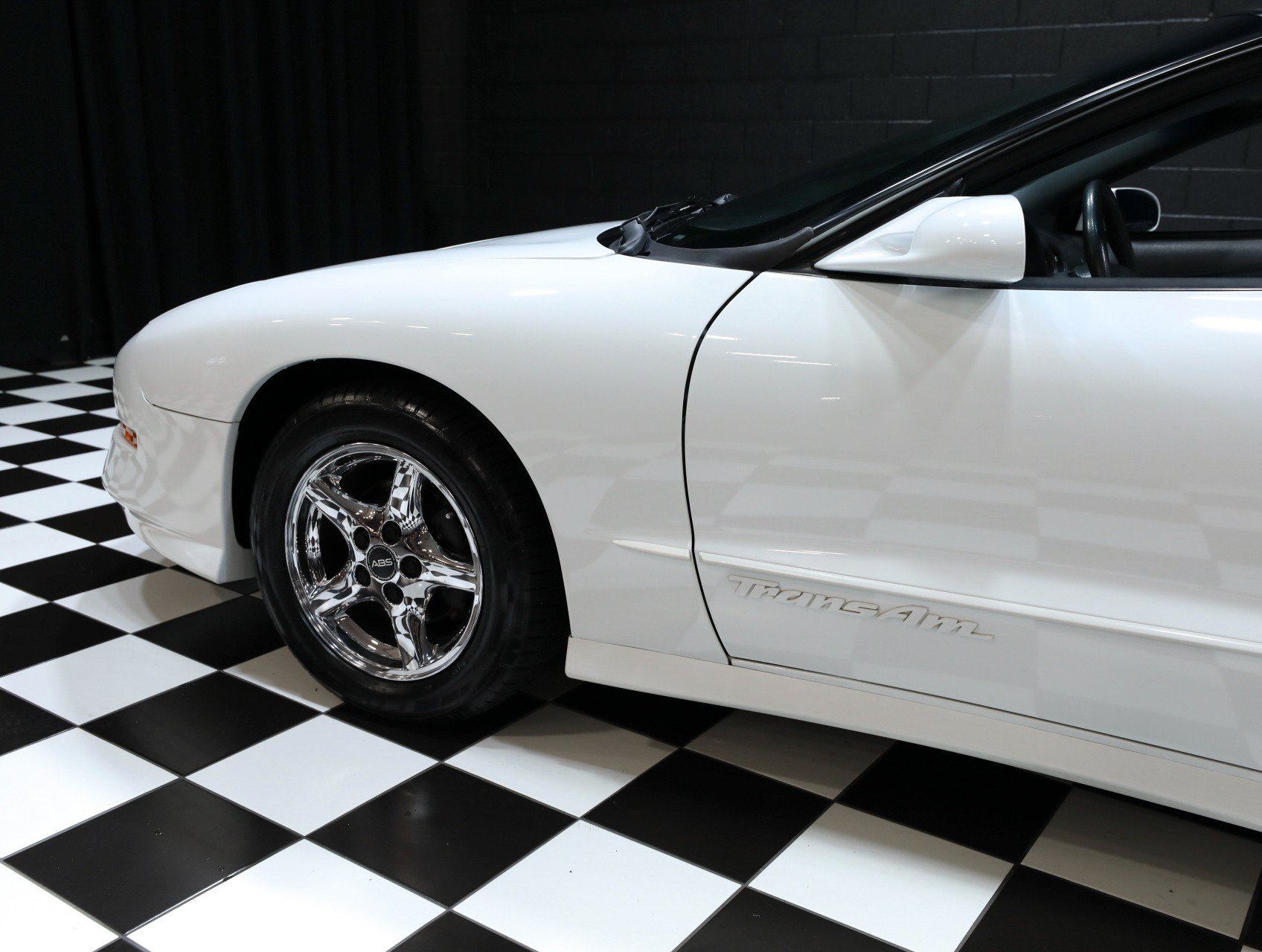 Used 1997 Pontiac Firebird Trans Am RWD image 39