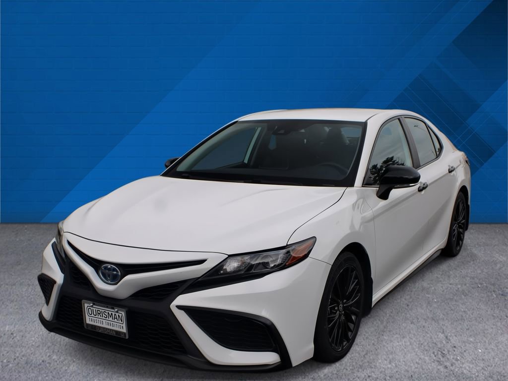Used 2022 Toyota Camry SE image 5