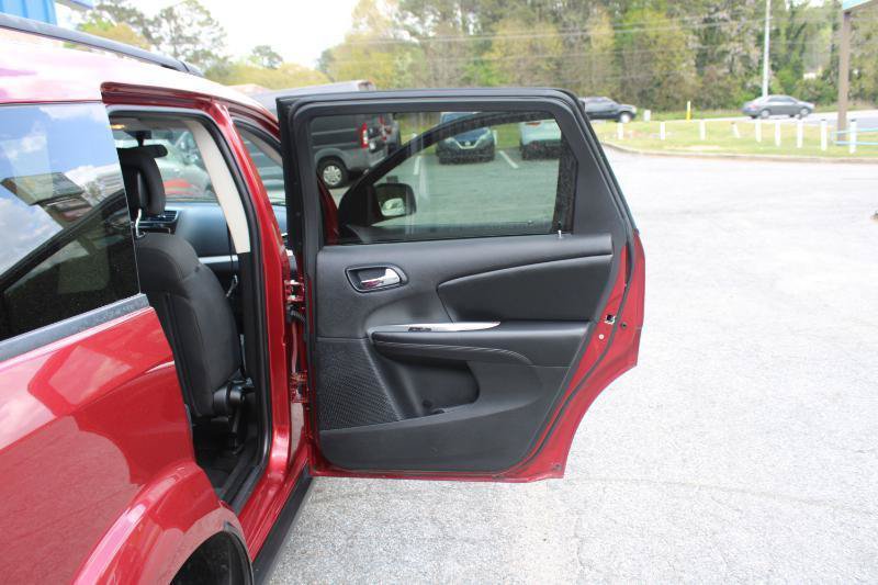 Used 2011 Dodge Journey Mainstreet FWD image 17