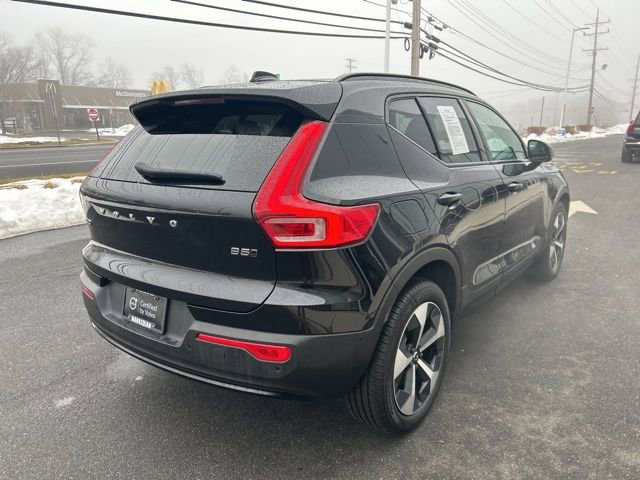 Certified 2025 Volvo XC40 B5 Plus image 5