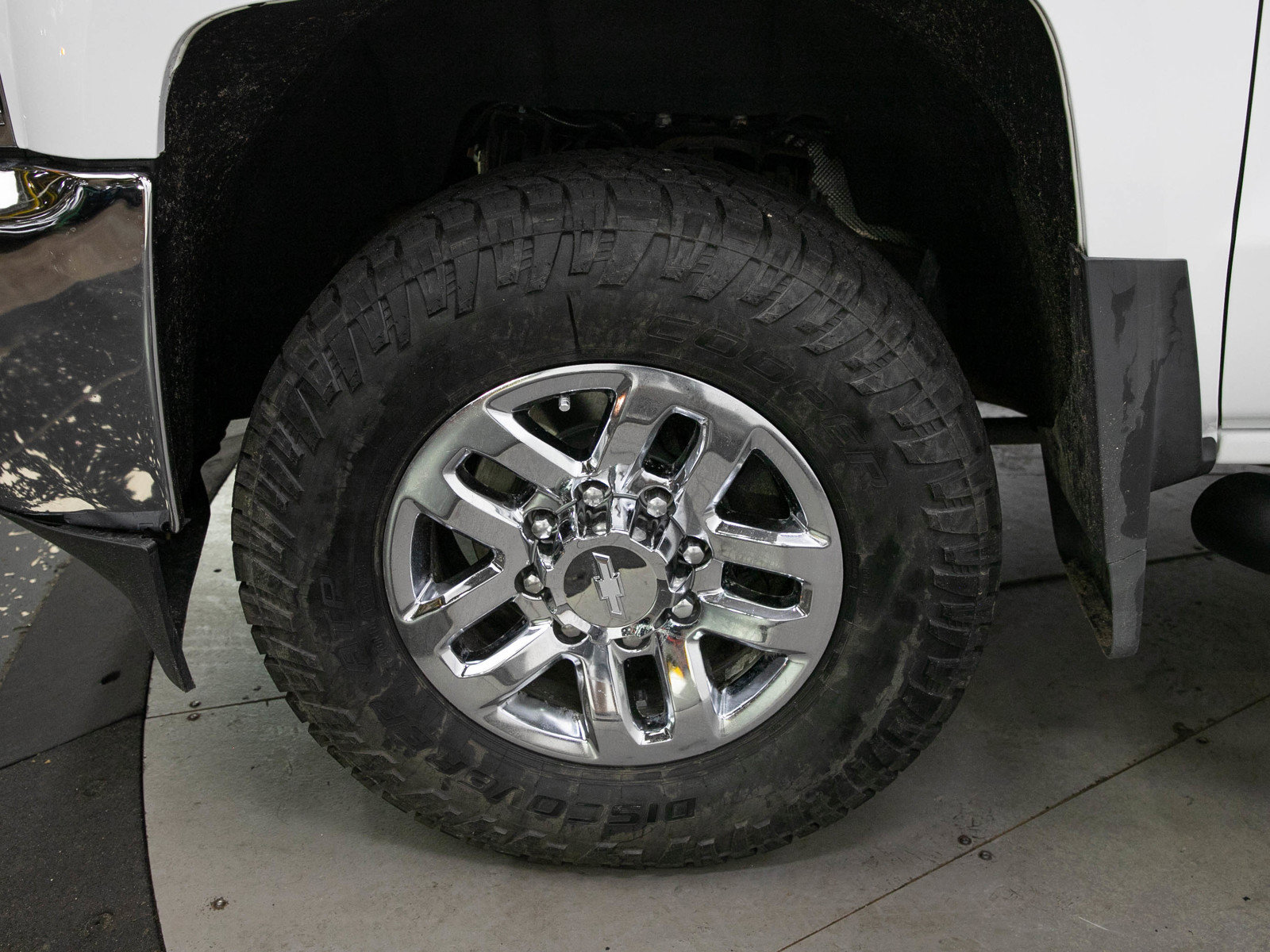 Used 2018 Chevrolet Silverado 3500 LT w/ LT Convenience Package AWD/4WD image 28