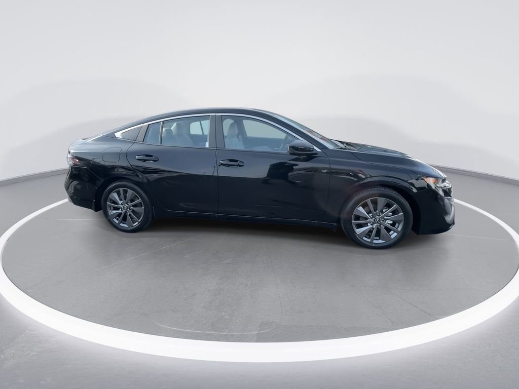 New 2026 Nissan Sentra SL image 9