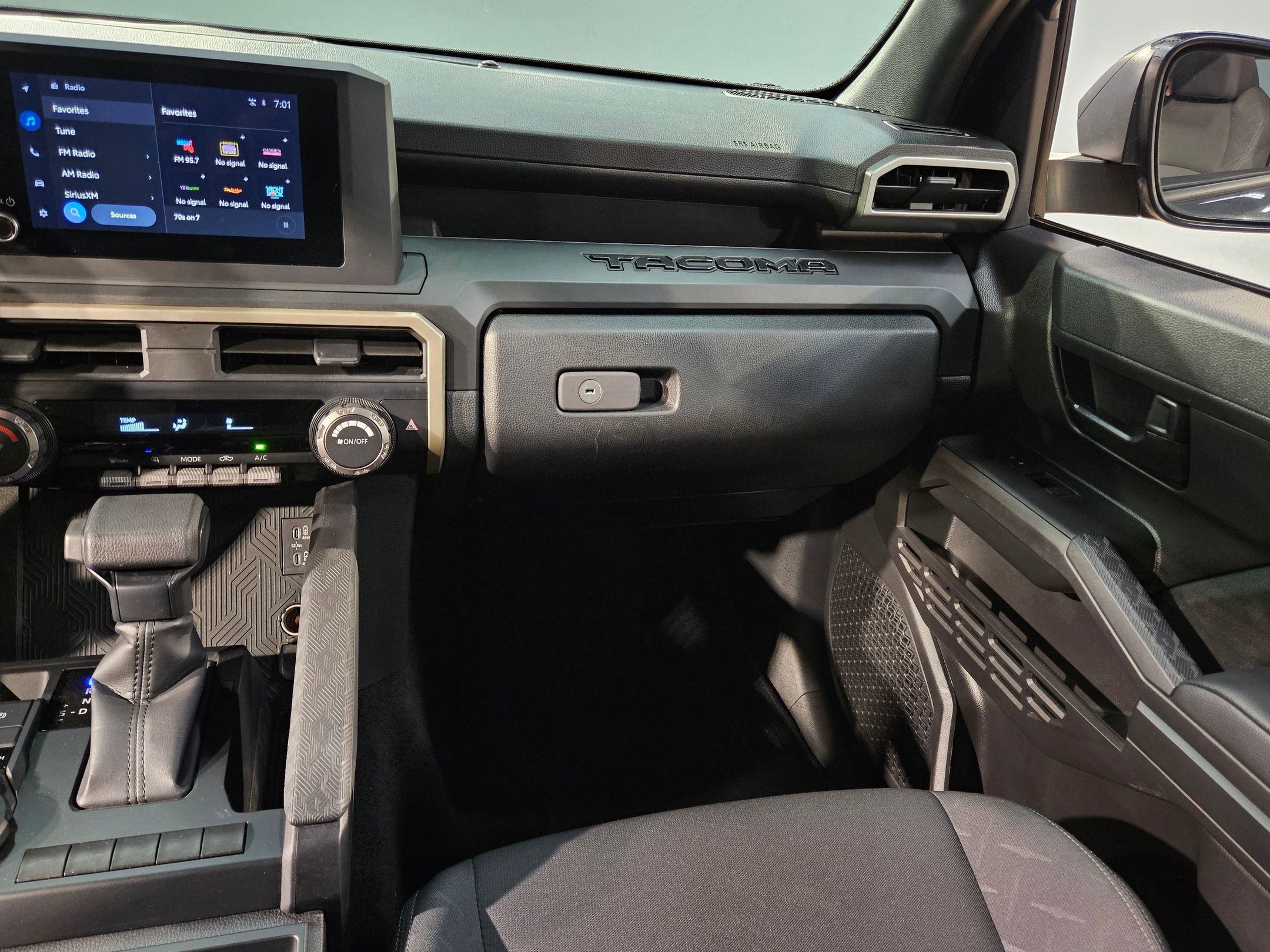 Certified 2024 Toyota Tacoma SR image 11