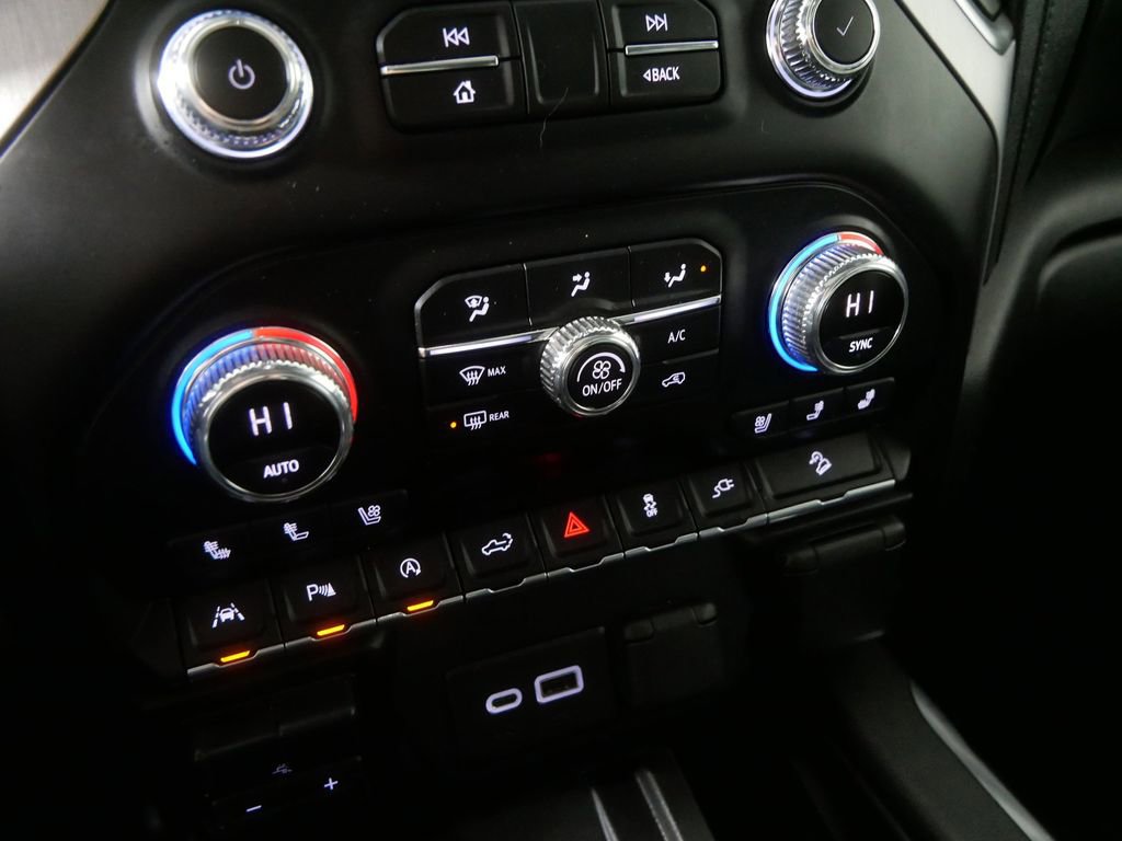 Used 2021 GMC Sierra 1500 SLT AWD/4WD image 31