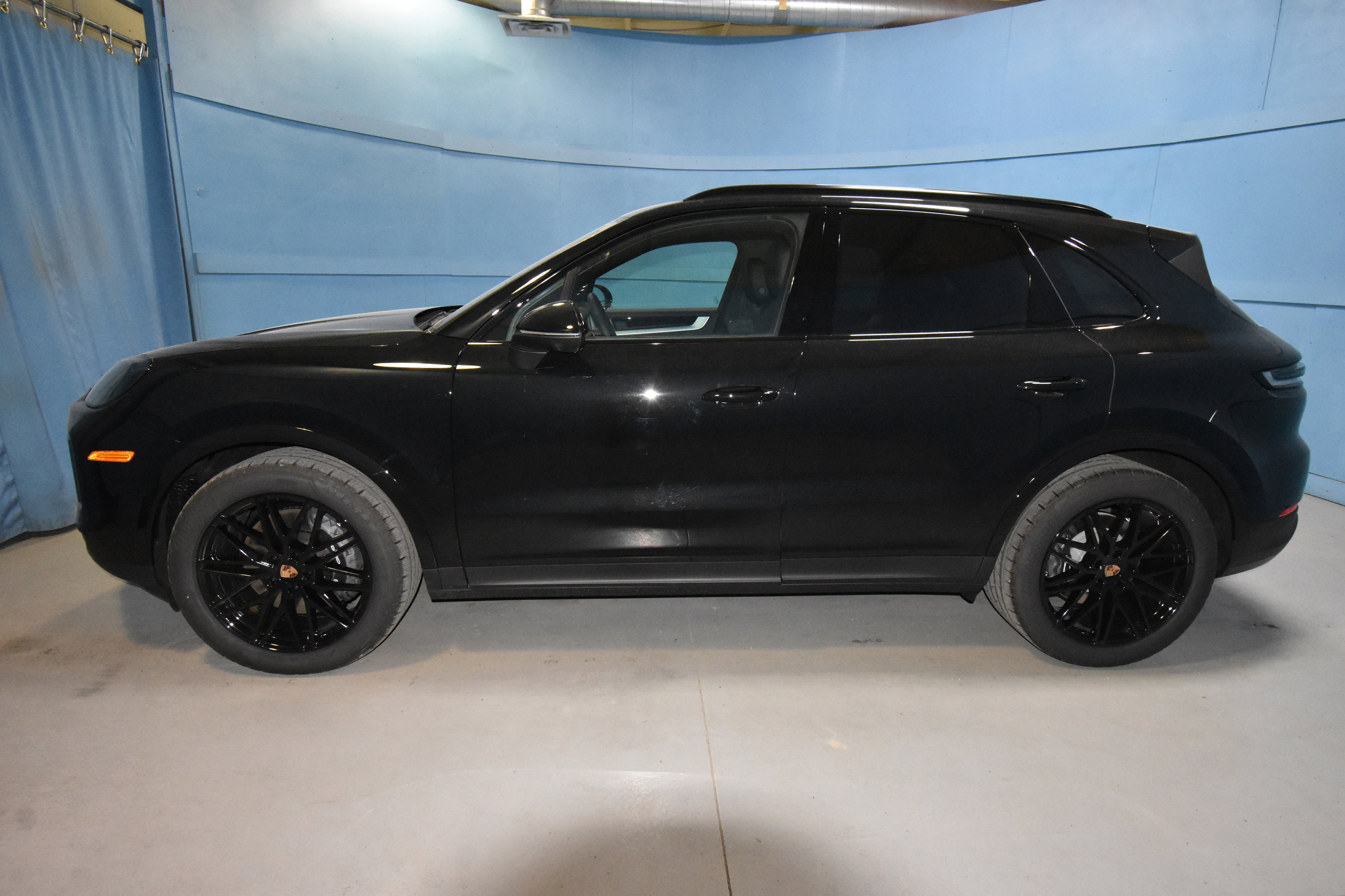New 2026 Porsche Cayenne image 2