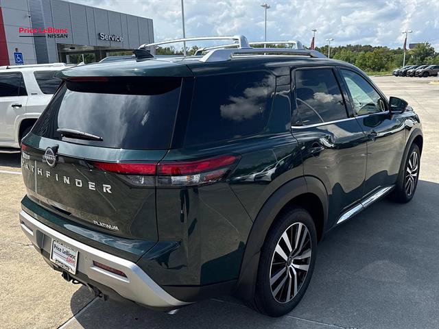 Certified 2025 Nissan Pathfinder Platinum w/ Cargo Package FWD image 7