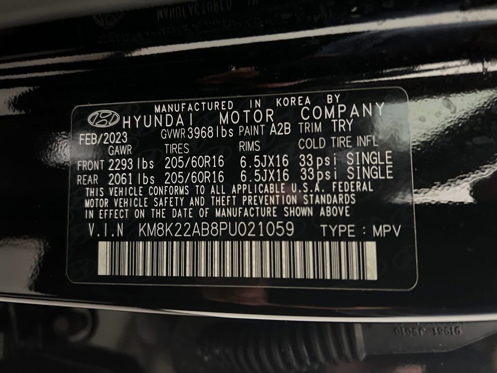 Used 2023 Hyundai Kona SE image 32