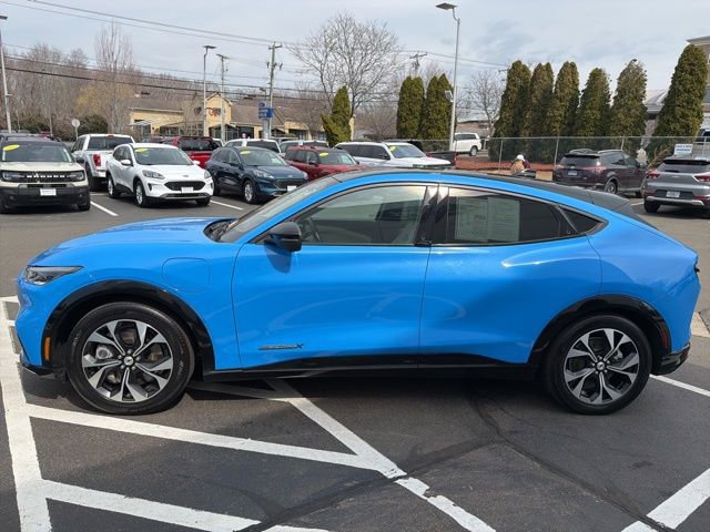 Used 2022 Ford Mustang Mach-E Premium image 4