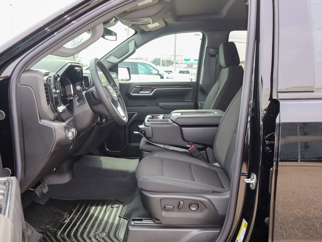 New 2026 GMC Sierra 1500 Elevation image 6