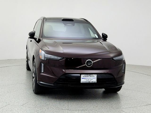 New 2025 Volvo EX90 Ultra image 2