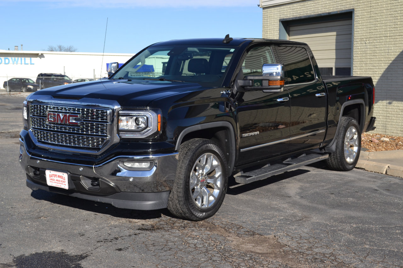 Used 2016 GMC Sierra 1500 SLT w/ SLT Premium Package image 3