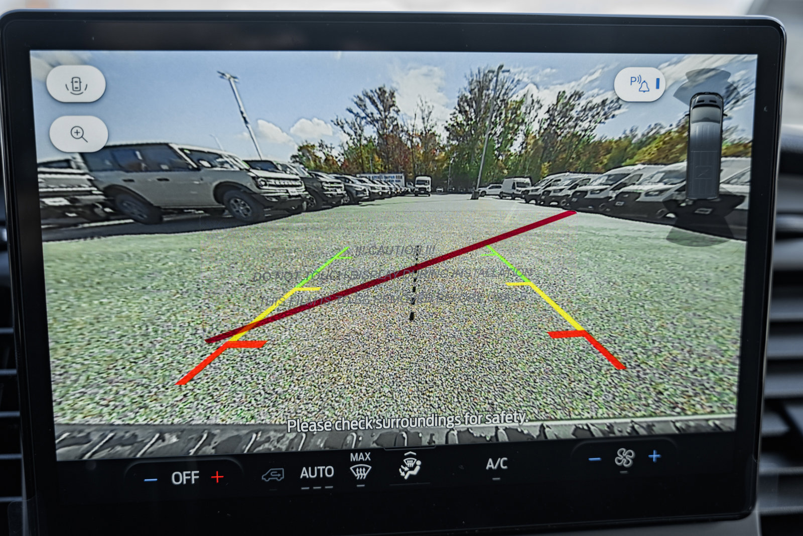 New 2026 Ford Transit 250 Low Roof w/ Load Area Protection Package RWD image 48