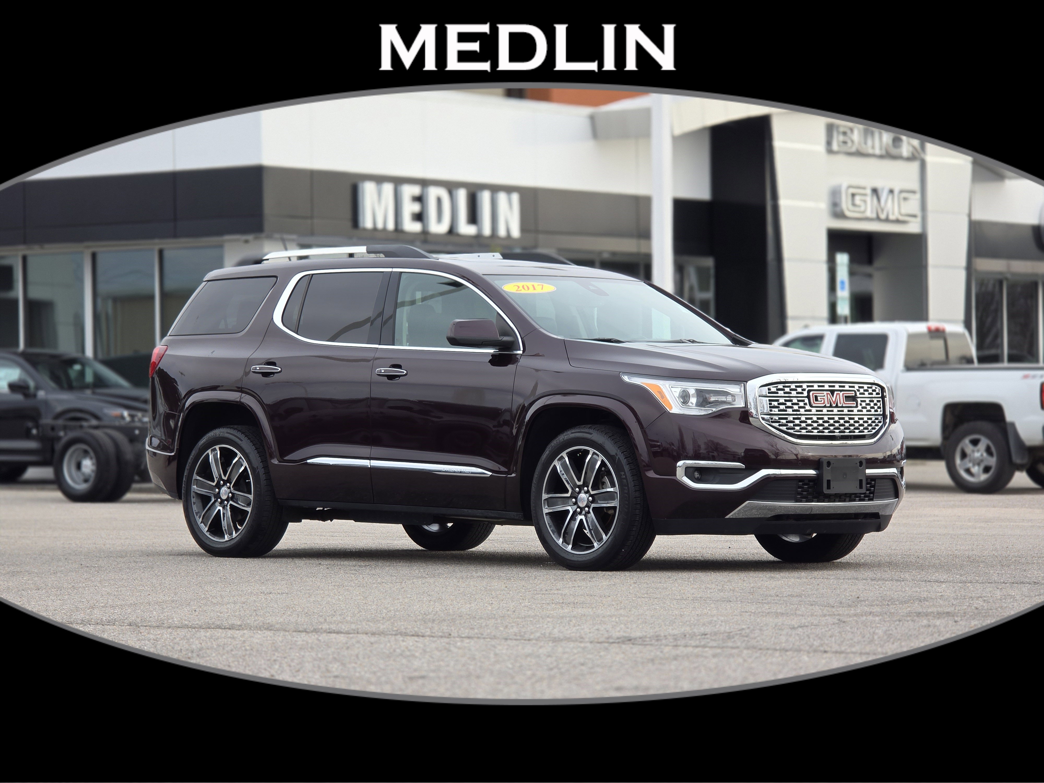Used 2017 GMC Acadia Denali w/ Technology Package image 1