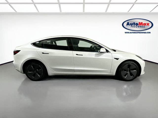 Used 2023 Tesla Model 3 Standard Range image 10