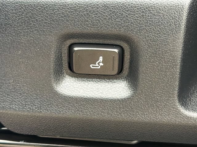 Used 2024 Toyota Tacoma SR AWD/4WD image 22