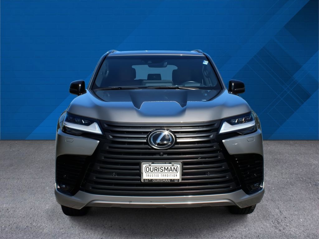 Used 2023 Lexus LX 600 4WD w/ Appearance Package image 4