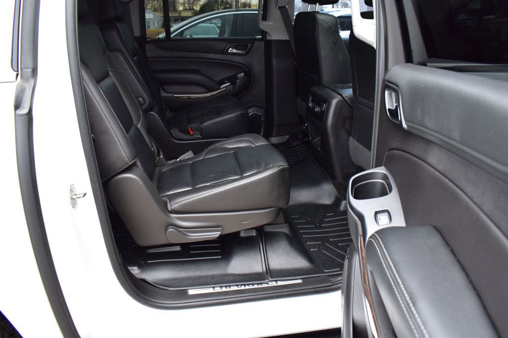 Used 2018 Chevrolet Suburban LT image 25