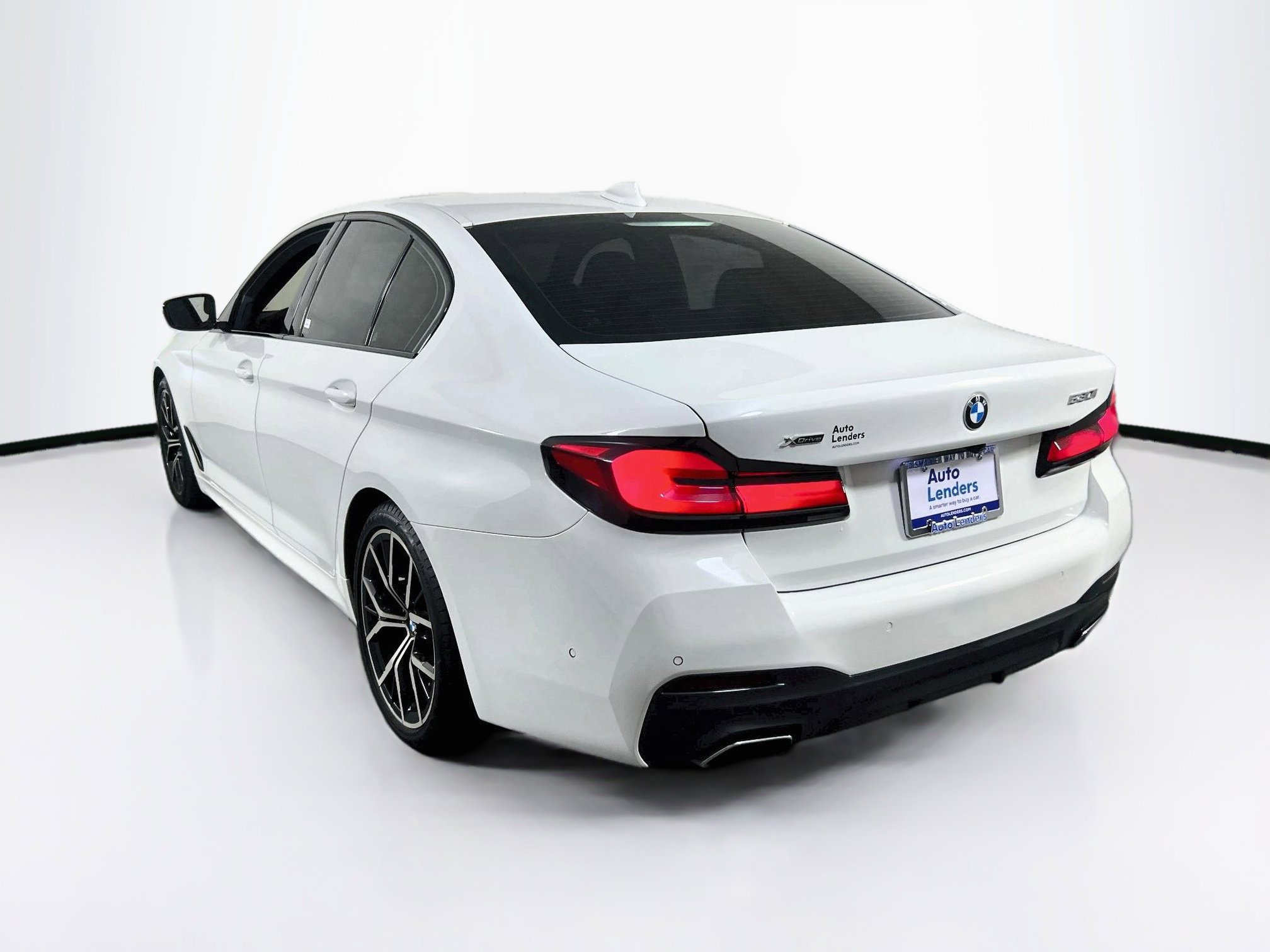 Used 2021 BMW 530i xDrive w/ M Sport Package AWD/4WD image 7