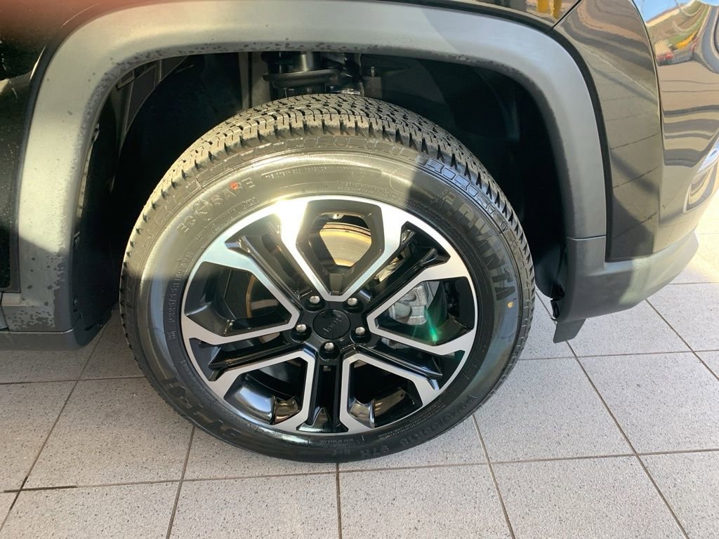 Used 2022 Jeep Compass Limited AWD/4WD image 22