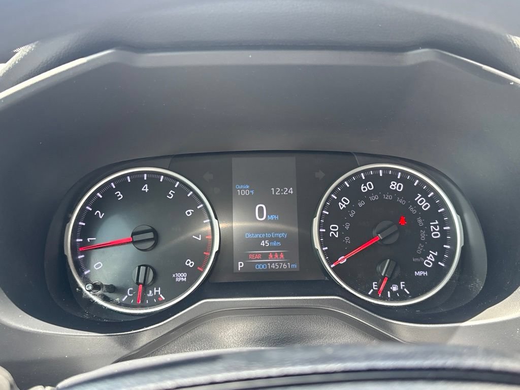 Used 2021 Toyota RAV4 LE FWD image 19