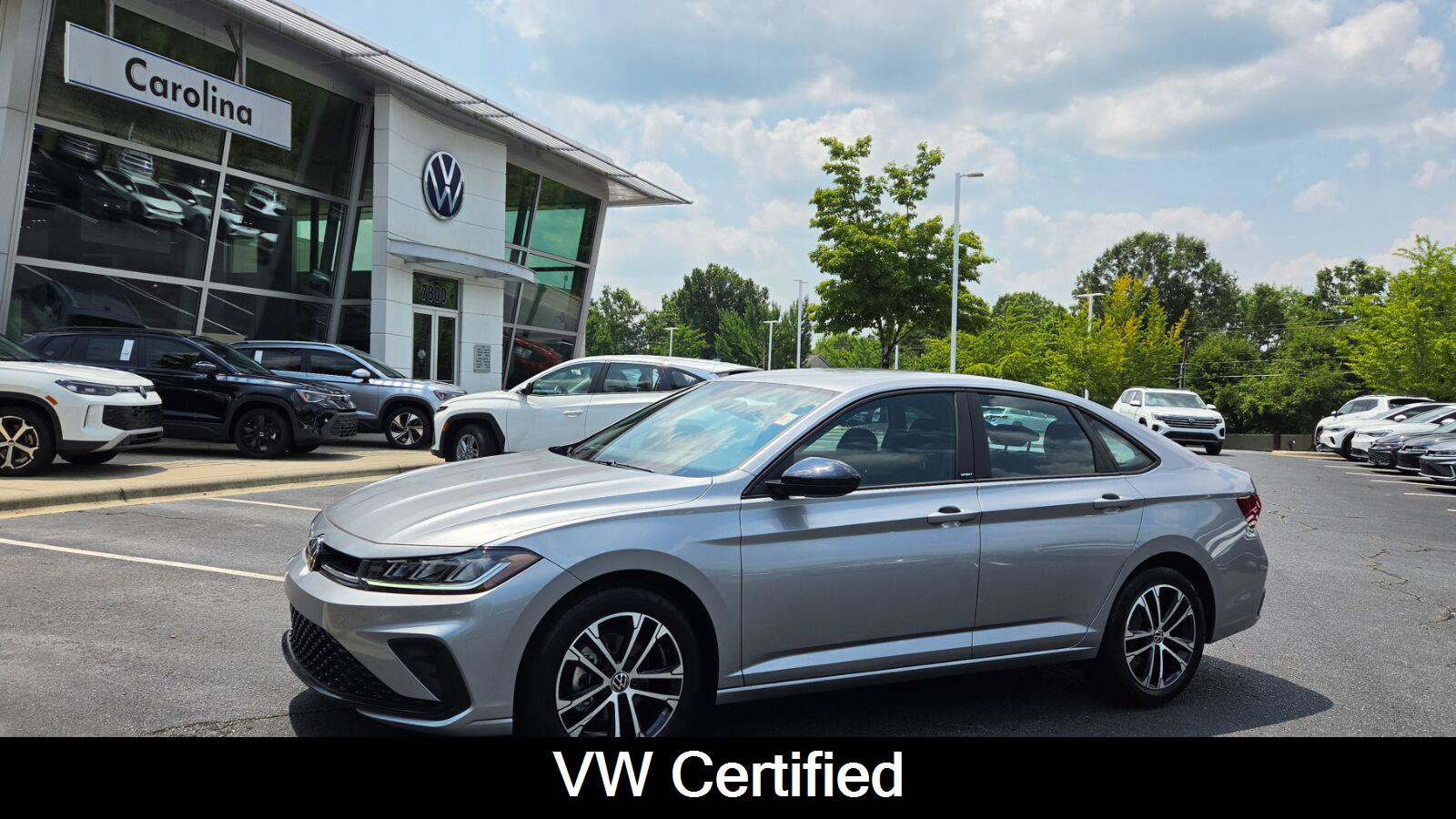 Certified 2025 Volkswagen Jetta Sport FWD image 1