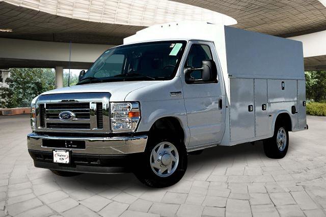 New 2025 Ford E-350 and Econoline 350 Super Duty w/ Power Equipment Group image 15