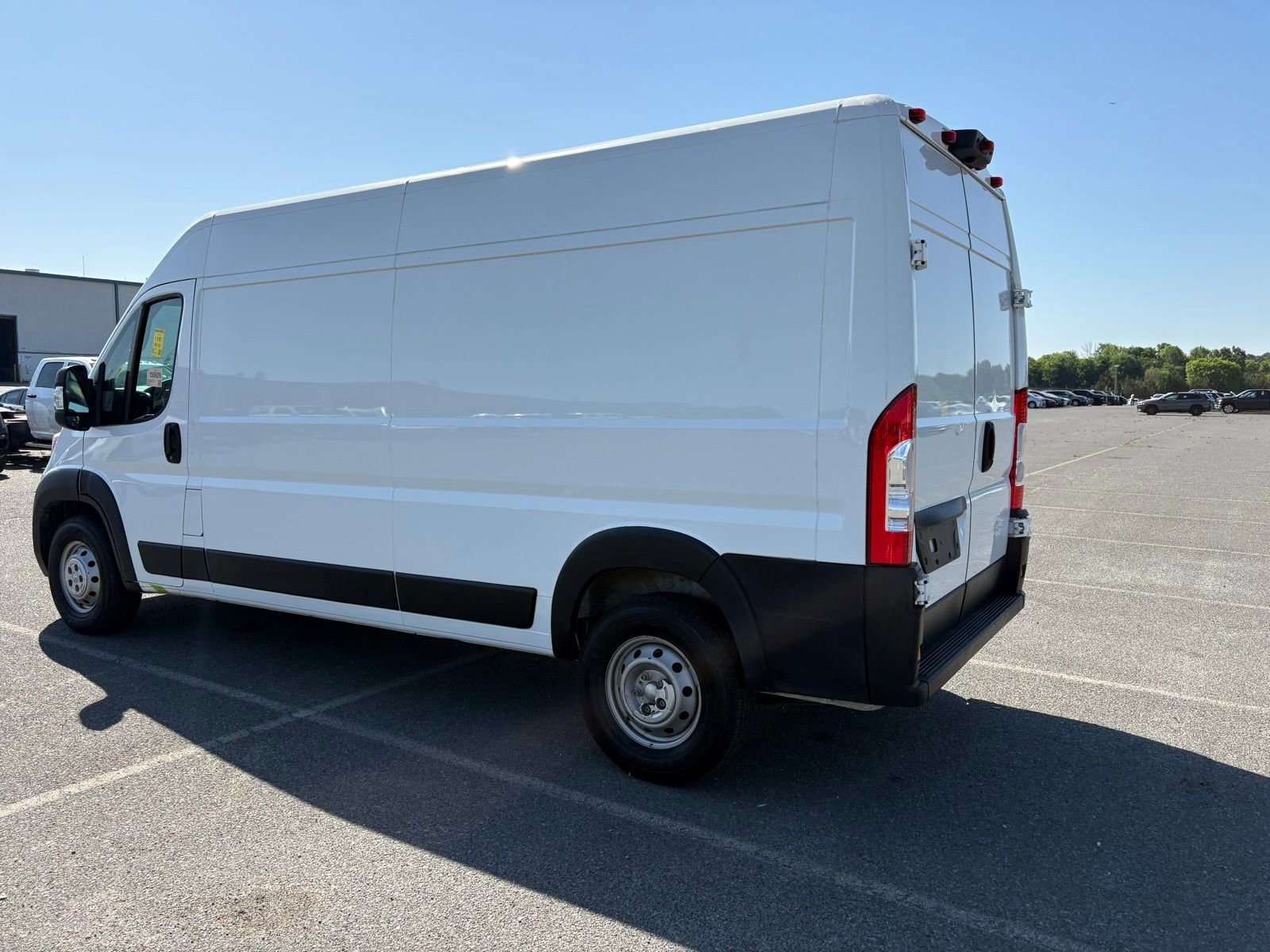 Used 2023 RAM ProMaster 2500 w/ Interior LED Lighting Group FWD image 7