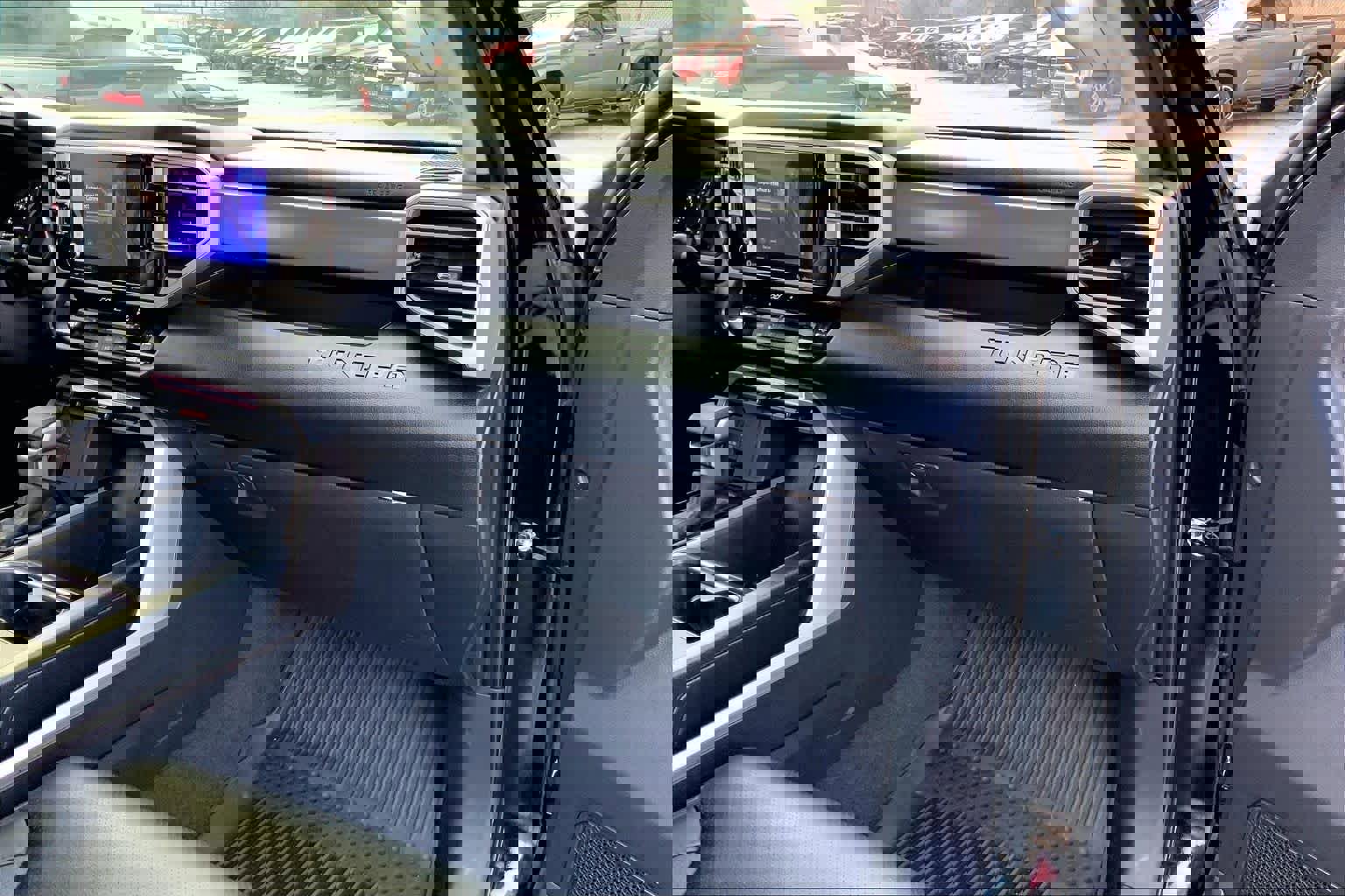 Used 2024 Toyota Tundra SR5 AWD/4WD image 18