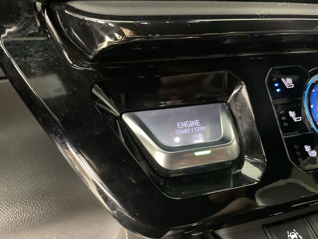 Used 2024 GMC Sierra 1500 AT4X image 16