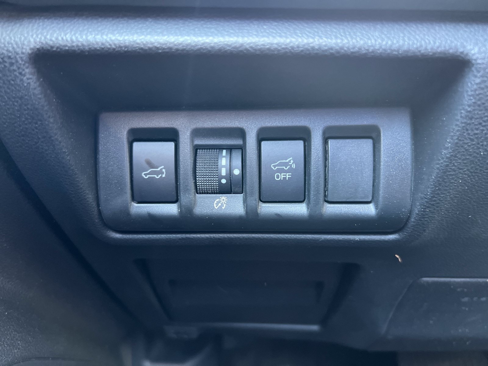 Used 2023 Subaru Outback Limited AWD/4WD image 29