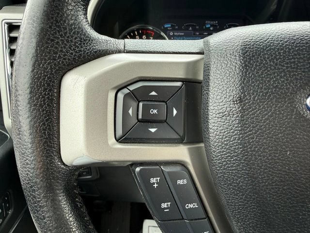 Used 2015 Ford F150 Lariat w/ Equipment Group 502A Luxury AWD/4WD image 21