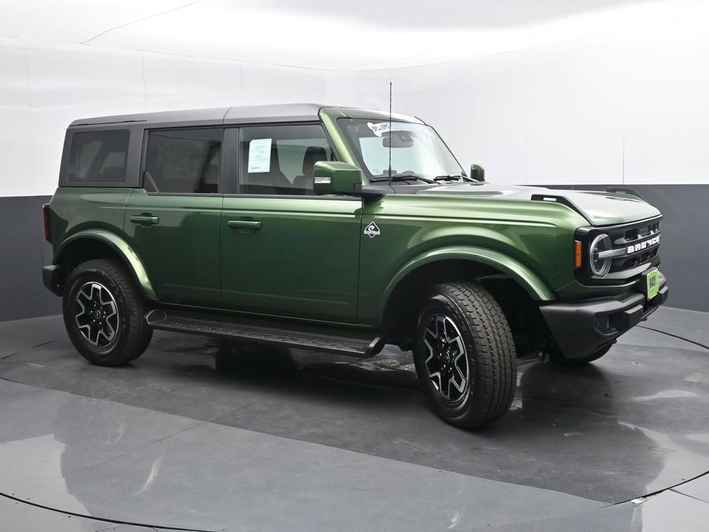 New 2025 Ford Bronco Outer Banks image 8