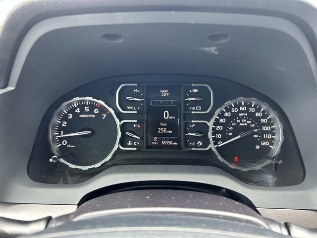 Used 2018 Toyota Tundra SR5 w/ TRD Off Road Package AWD/4WD image 26