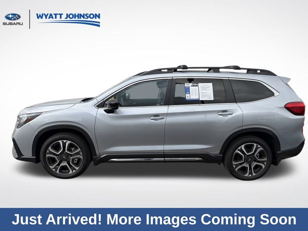 Used 2024 Subaru Ascent Limited w/ Technology Package image 3