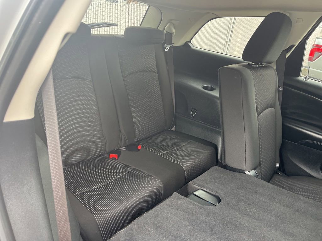 Used 2020 Dodge Journey SE w/ SE Popular Equipment Group FWD image 11
