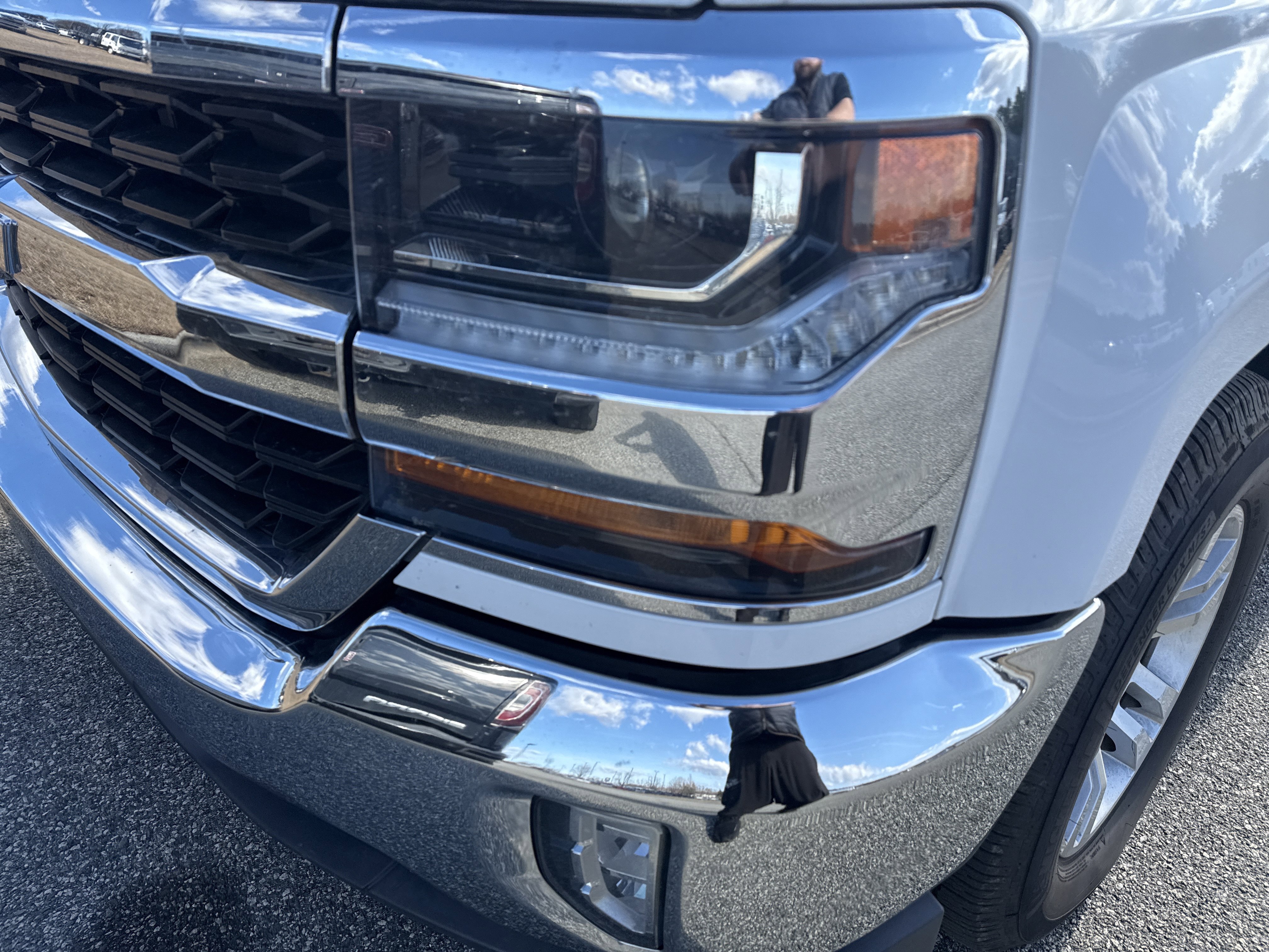 Used 2019 Chevrolet Silverado 1500 LT w/ All Star Edition image 6