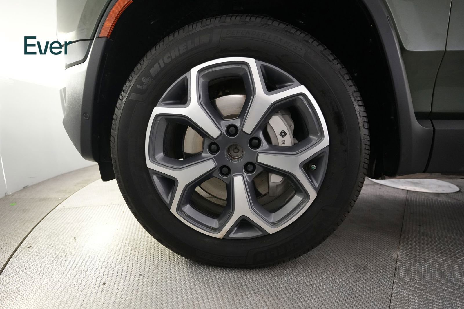 Used 2023 Rivian R1T Adventure AWD/4WD image 19
