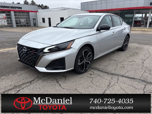 Used 2025 Nissan Altima 2.5 SR image 1